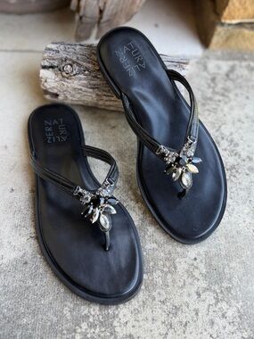 Naturalizer Black Jeweled T-Strap‎ Sandals Liliana Slip on Sz-6.5M.  F